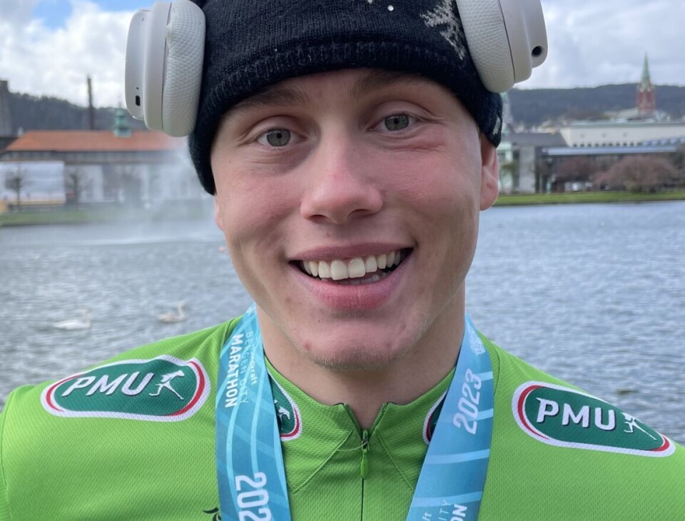 Sander Systad løp sitt første halvmaraton på en time og 35 minutter.