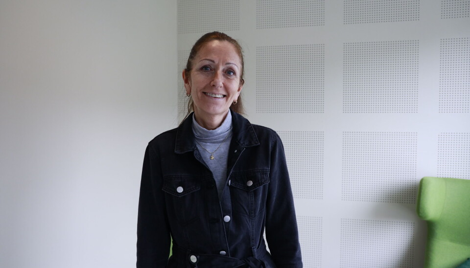 Lill-Sonja Bersaas (56) mener at det tar tid for barn å bli trygge på nye voksne, uavhengig av hvem eller hvordan de voksne er.