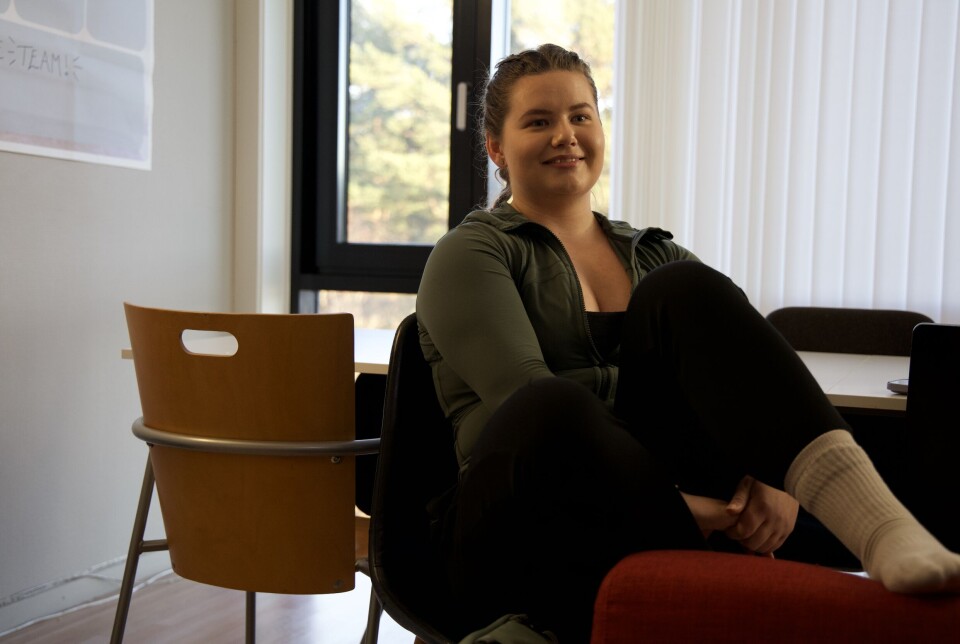 Mina Holmefjord har drevet med styrkeløft siden hun var 15 år.
