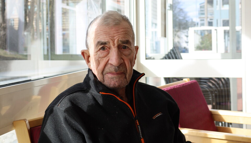 STAMKUNDE: Edvin Haukeland er stamkunde hos Kafé Pensjonisten.