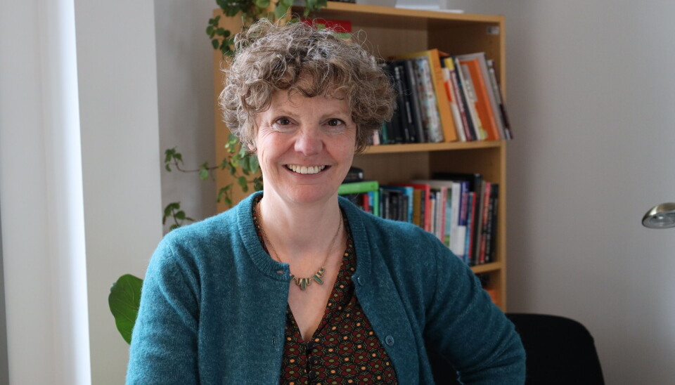 KI-ekspert Jill Walker Rettberg har forsket mye på menneskelige aspekter ved bruk av kunstig intelligens.