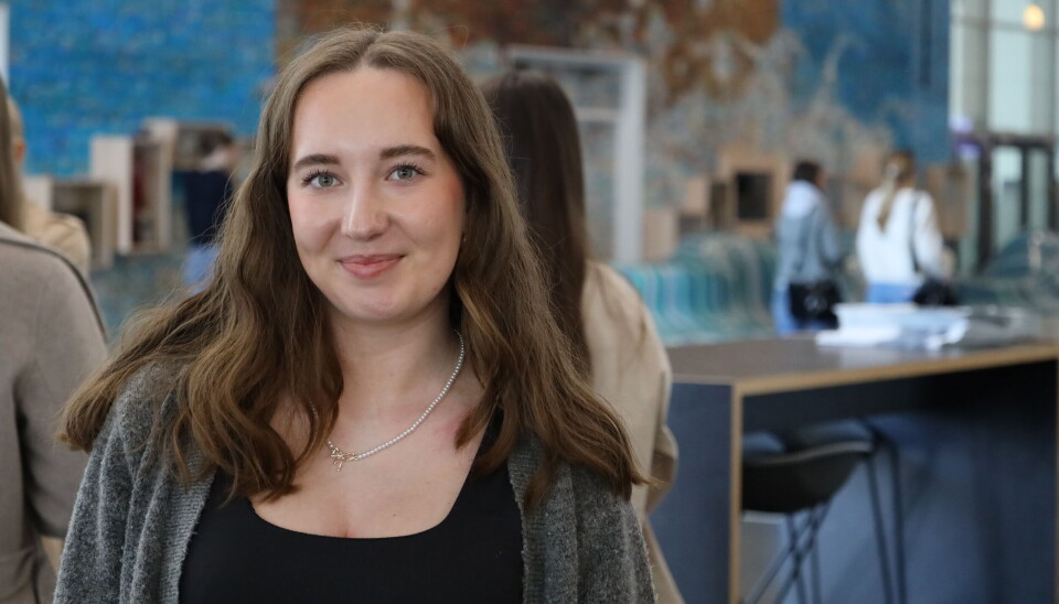 Tara Krogenæs er en av Amalie Skram-elevene som støtter den nåværende inntaksmodellen i Bergen.