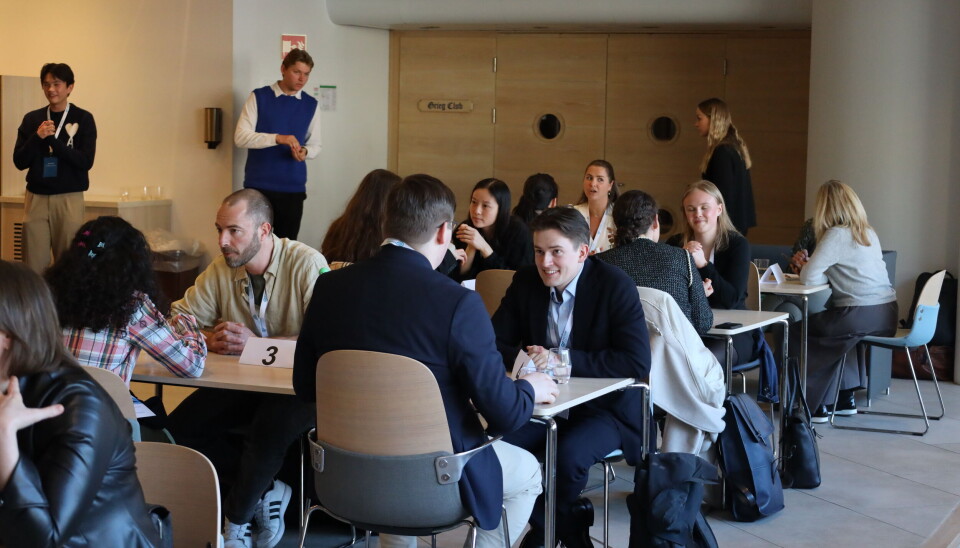 Speed-dating mellom ressurspersoner og studenter